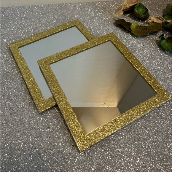 SCENT UNLEASHED, BEAUTIFUL CANDLE COASTER. - Picture 2 of 8